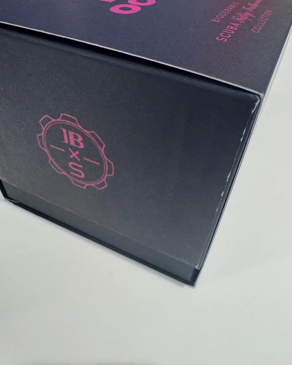 MISSION TO PINK OCEAN SCUBA FIFHTY FATHOMS - BLANCPLAIN X SWATCH BIOCERAMIC